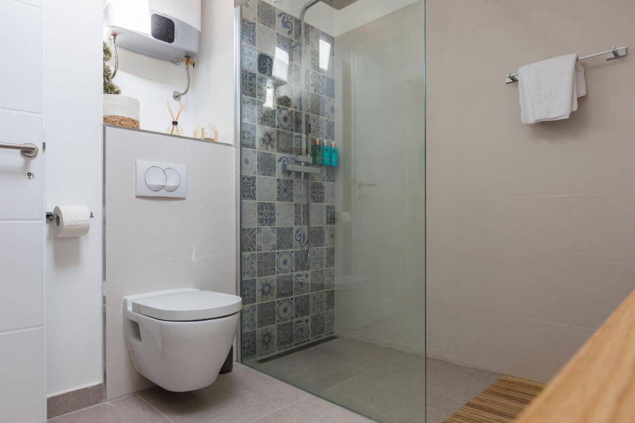 Kuki Apartment With Balcony ザダル エクステリア 写真